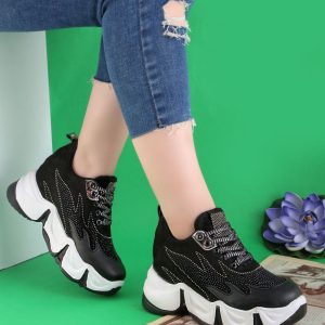کتونی نگینی جذاب و لاکچری با لژ مخفی زنانه دخترانه