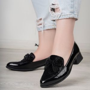 https://mکفش کالج شیک پاپیونی ورنی و چرم زنانه دخترانه زنونه دخترونه رنگ بندی مشکی ورنی چرم دارای سایز بزرگ اسپرت زنانه دخترانه سایز ۳۷ تا ۴۳ سایز بزرگ زنانه بزرگپا