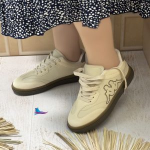 کتونی ونس کاپا kappa زنانه دخترانه شیک اسپرت رنگ کرم، مشکی مناسب برای استایل روزمره مدارس مدرسه دانشگاه، با طراحی مدرن و کیفیت بالا. راحت، سبک. سایز ۳۷ تا ۴۰