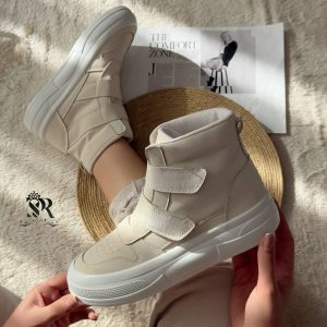 کتونی دیزل ساقدار چسبی زنانه دخترانه شیک اسپرت مناسب برای استایل روزمره، با طراحی مدرن و کیفیت بالا. راحت، سبک و سایز ۳۷ تا ۴۰ رنگ کرم مشکی قهوه‌ای