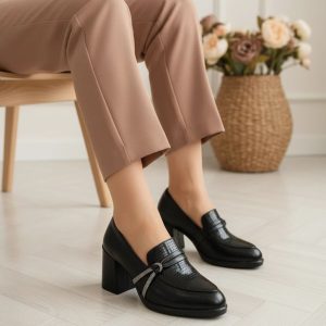 کفش مجلسی پاشنه بلند نگینی رنگ مشکی