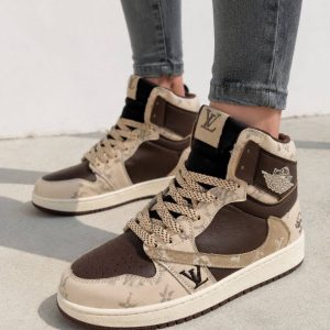 کتونی نایک جردن لوئیز ویتون ساقدار زنانه