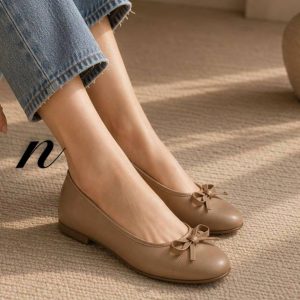 کالج بابت پاپیونی‌ عروسکی اطلس زنانه